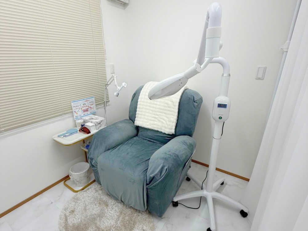 ホワイトニングサロンKiratt 千葉店の店内写真1