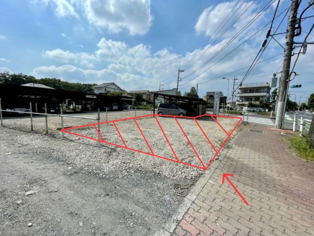 ホワイトニングサロンKiratt 羽村店　駐車場写真