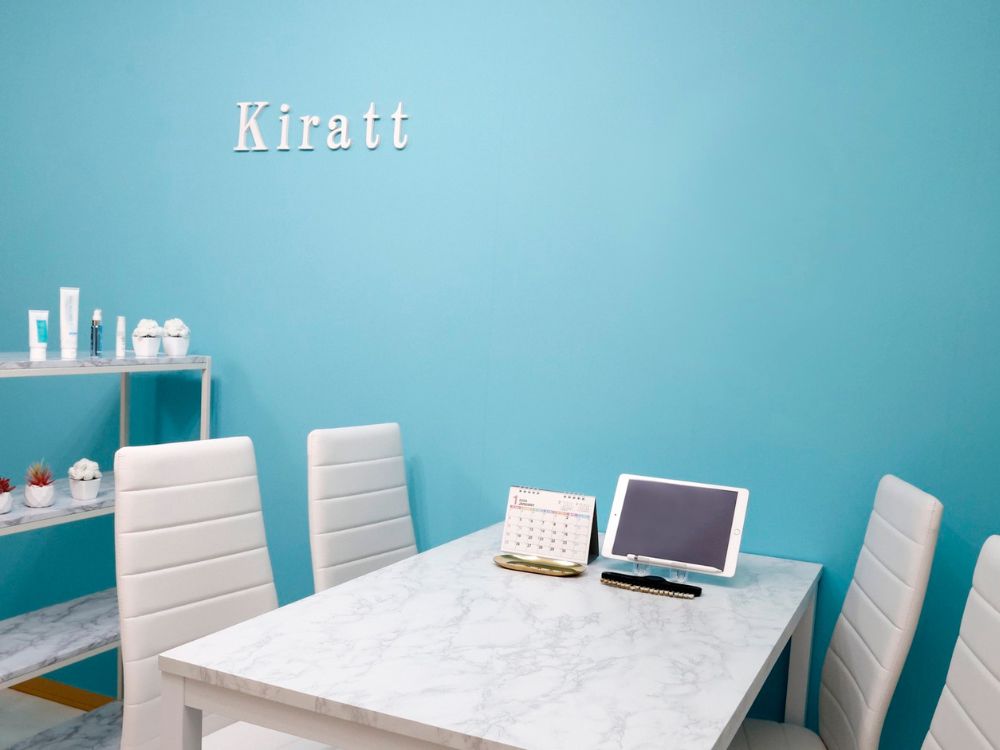 ホワイトニングサロンKiratt 茨城牛久店　カウンセリングルーム