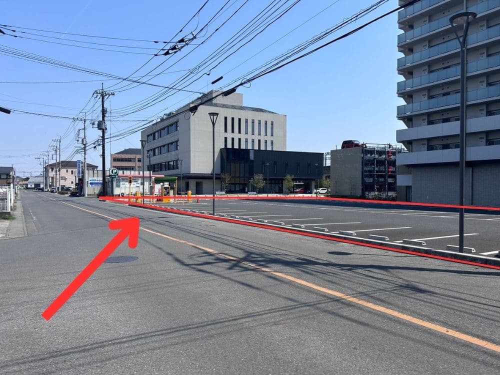 ホワイトニングサロンKiratt 栃木店　駐車場