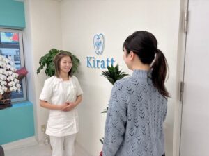 ホワイトニングサロンKiratt 高知店　お出迎え写真