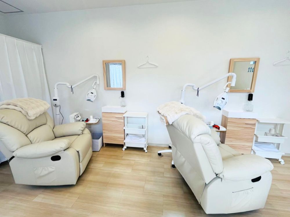 ホワイトニングサロンKiratt 松山店　施術ルーム