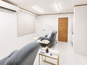 ホワイトニングサロンKiratt 千葉店　施術ルーム